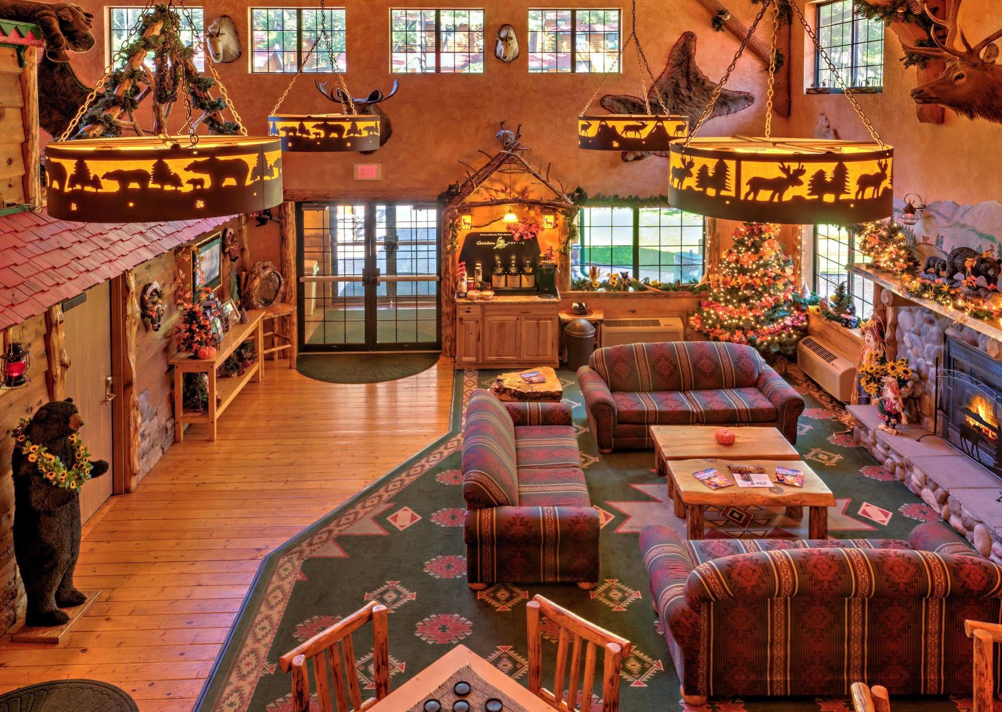 ויסקונסין דלס Meadowbrook Resort מראה חיצוני תמונה